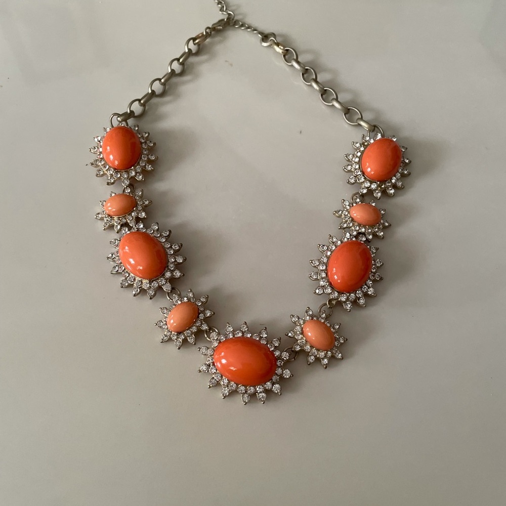 Beautiful Large link necklace with lobster clasp great for all occasion 20” long